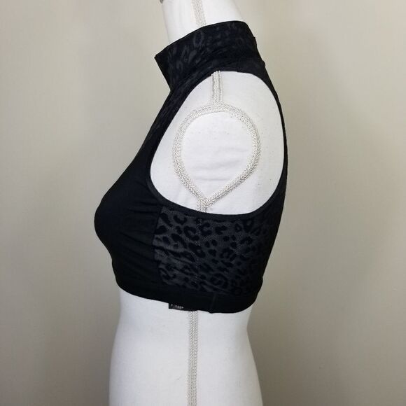 Victoria's Secret Mock Neck Cropped Top. S#08 - Picture 5 of 13